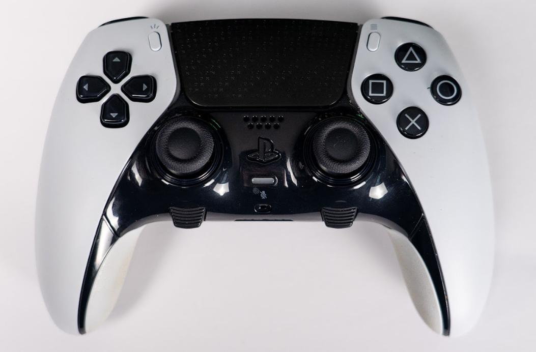 Sony na kutije PS5 konzola navodno lijepi upozorenja o kraju fizičkih igara