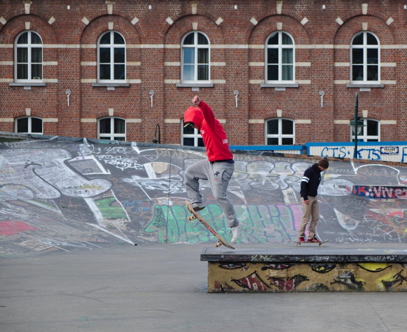 Modder gaben Skate in Tagen einen Offline-Modus. EAs einzige rote Linie ist der Shop